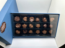 Load image into Gallery viewer, Ralph&#39;s Chocolate Delights 18 Handmade Gourmet Chocolate Truffles Mix Ingredients Premium Ghirardelli Milk or Dark Chocolate Creamy Dark Chocolate Ganache Creamy Milk Chocolate Ganache Creamy White Chocolate Ganache Other Flavors Carmel, Peppermint, Coconut, Almonds
