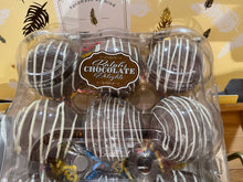 Load image into Gallery viewer, Ralph's Chocolate Delights Hot Chocolate Bomb Gift Set 6 pack *Gourmet Large Hot Chocolate Bombs Ingredients Premium Ghirardelli Chocolate, Marshmallows, Sprinkles, Chocolate Hot Chocolate Mix, hot cocoa bombs for Halloween, Thanksgiving, Christmas, Holidays, Dessert, parties, Weddings, events and Winter drink or beverage