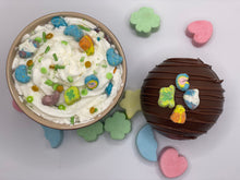 Load image into Gallery viewer, Ralph's Chocolate Delights Milk Chocolate Hot Chocolate Bomb *Gourmet Large Hot Chocolate Bombs Ingredients Premium Ghirardelli Milk Chocolate, Marshmallows, Milk Chocolate Hot Chocolate Mix, hot cocoa bombs for Halloween, Thanksgiving, St. Patrick's Day, Holidays, Dessert, parties, Weddings, events and Frozen drink or beverage, Frozen Hot Chocolate
