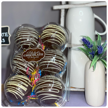 Load image into Gallery viewer, Ralph's Chocolate Delights Hot Chocolate Bomb Gift Set 6 pack *Gourmet Large Hot Chocolate Bombs Ingredients Premium Ghirardelli Chocolate, Marshmallows, Sprinkles, Chocolate Hot Chocolate Mix, hot cocoa bombs for Halloween, Thanksgiving, Christmas, Holidays, Valentine's Day, Dessert, parties, Weddings, events and Winter drink or beverage